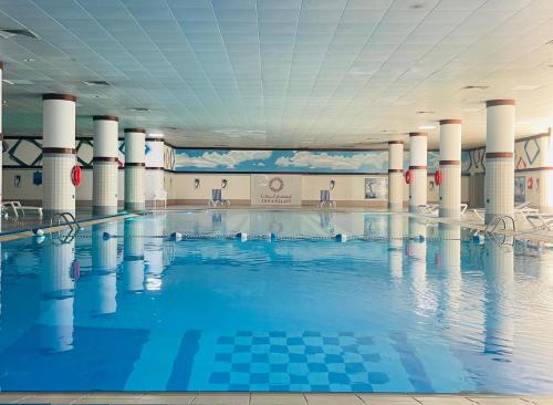 Плувен басейн, Abha Palace Hotel in Абха Плувен басейн, Abha Palace Hotel in Абха