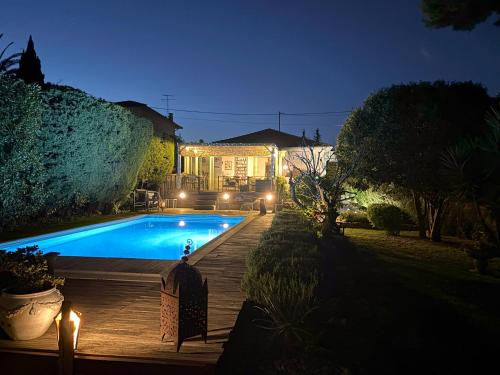 Cannes charming villa exclusive private pool garden near beach