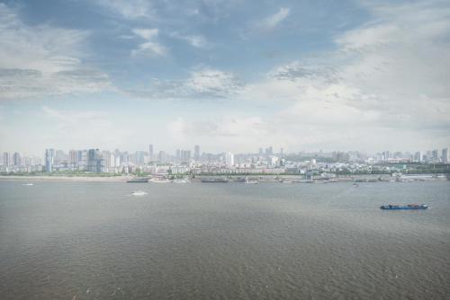 Holiday Inn Wuhan Riverside By IHG in Вухан Holiday Inn Wuhan Riverside By IHG in Вухан