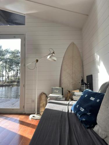 Exterior view, Stilted Cabin By Lake Lacanau in Le Moutchic Exterior view, Stilted Cabin By Lake Lacanau in Le Moutchic