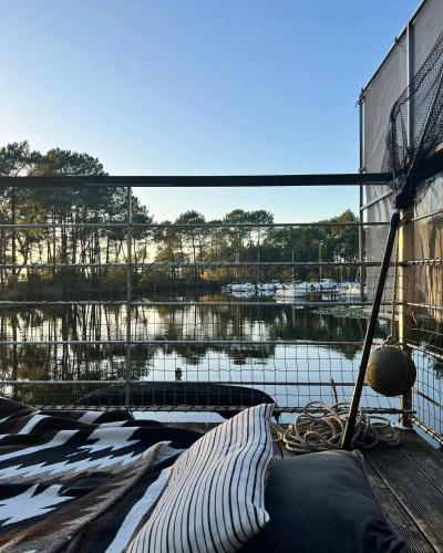 Exterior view, Stilted Cabin By Lake Lacanau in Le Moutchic Exterior view, Stilted Cabin By Lake Lacanau in Le Moutchic