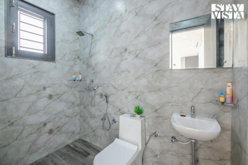 Kamar Mandi, StayVista at Pinkal Farms with Pool, Lawn, Wi-Fi in Ramsinghpura Kamar Mandi, StayVista at Pinkal Farms with Pool, Lawn, Wi-Fi in Ramsinghpura
