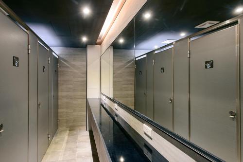 Bathroom, Kiwi Express Hotel – Taichung Station Branch II in Taichung Bathroom, Kiwi Express Hotel – Taichung Station Branch II in Taichung