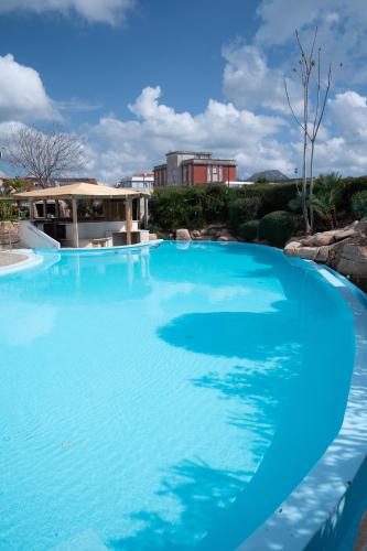 Svømmebasseng, Mercure Olbia in Olbia Svømmebasseng, Mercure Olbia in Olbia