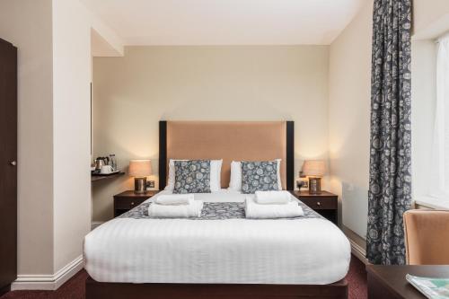 Kyle Hotel ‘A Bespoke Hotel’ in Kyle of Lochalsh Kyle Hotel ‘A Bespoke Hotel’ in Kyle of Lochalsh