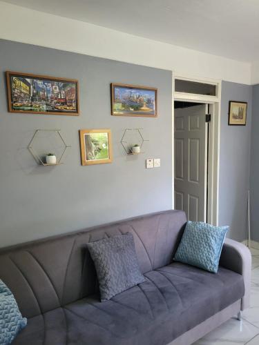 Guestroom, Hidden gem in Massacre Dominica in Saint Andrew Guestroom, Hidden gem in Massacre Dominica in Saint Andrew