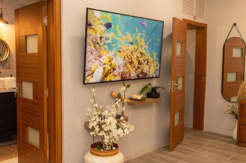 Stylish Home with AC, Smart TVs and Full Kitchen in Falmouth in Falmouth Stylish Home with AC, Smart TVs and Full Kitchen in Falmouth in Falmouth