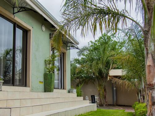 المنظر الخارجي, TLMZ Guesthouse in Sunnyridge المنظر الخارجي, TLMZ Guesthouse in Sunnyridge