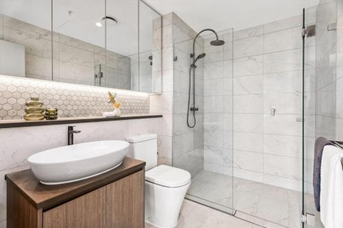 KozyGuru | Rhodes | Water View 3Bedrooms APT in Drummoyne KozyGuru | Rhodes | Water View 3Bedrooms APT in Drummoyne