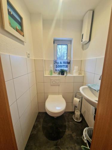 Fürdőszoba, FeWo altes Pfarrhaus in Erndtebruck Fürdőszoba, FeWo altes Pfarrhaus in Erndtebruck