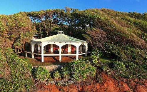 Garden, Eden's Gate Oceanside Estate in Calibishie Garden, Eden's Gate Oceanside Estate in Calibishie