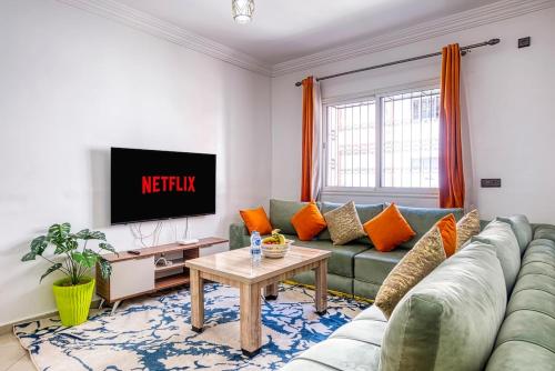 공용 라운지/TV 시청 구역, Cozy and sunny apartment in 에살람 공용 라운지/TV 시청 구역, Cozy and sunny apartment in 에살람