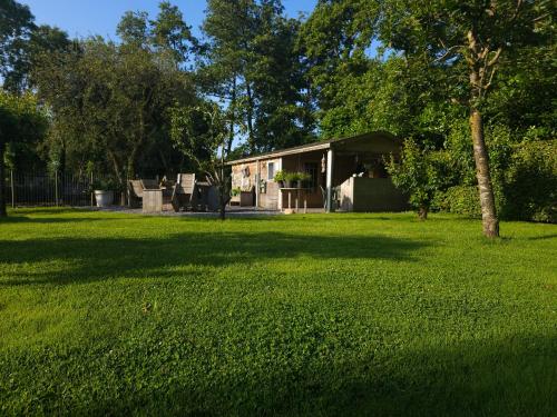 Trekkershut - De Hollandse Boerderij in بوديجرافين Trekkershut - De Hollandse Boerderij in بوديجرافين