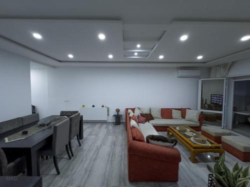 Spacious Apartment in Gammarth, La Marsa in 가마스 Spacious Apartment in Gammarth, La Marsa in 가마스