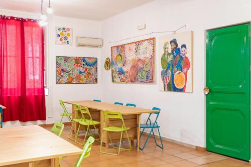 Virkistysmahdollisuudet, A Casa di Amici in Palermo Virkistysmahdollisuudet, A Casa di Amici in Palermo