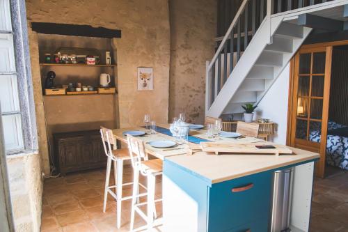 L'intendance - calme et cosy, vieilles pierres in Saint-Felix Lauragais L'intendance - calme et cosy, vieilles pierres in Saint-Felix Lauragais