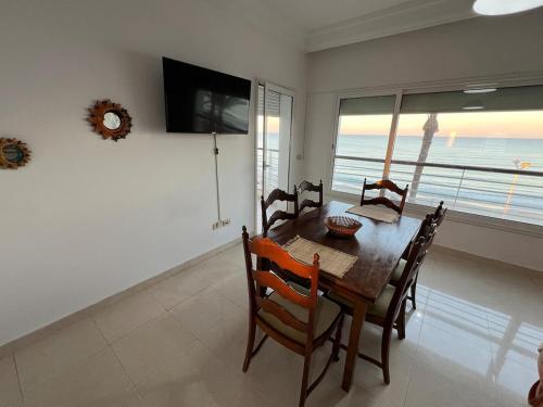 Mahdia front sea balcony 2 in Hiboun Mahdia front sea balcony 2 in Hiboun