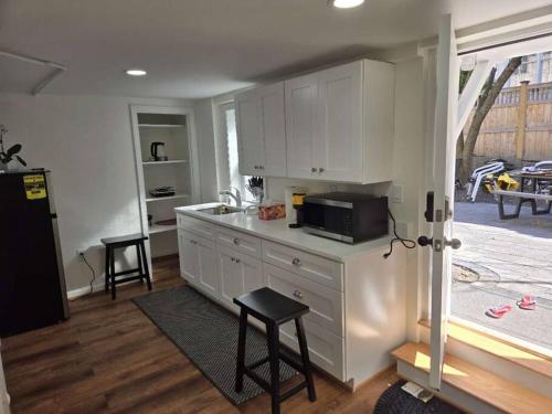 Harvard Sq whole Unit 5min to campus w parking in Riverside Harvard Sq whole Unit 5min to campus w parking in Riverside