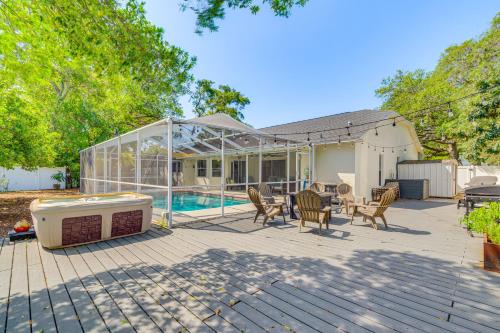 Private Pool and Lanai Spring Hill Oasis in Spring Hill (Florida) Private Pool and Lanai Spring Hill Oasis in Spring Hill (Florida)
