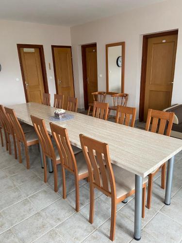Fasilitas, Erdőgyöngye Vendégház CSÖDE (Erdogyongye Vendeghaz CSODE) in Szatta Fasilitas, Erdőgyöngye Vendégház CSÖDE (Erdogyongye Vendeghaz CSODE) in Szatta