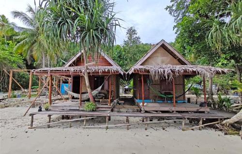 Gibran guest house in Raja Ampat Gibran guest house in Raja Ampat