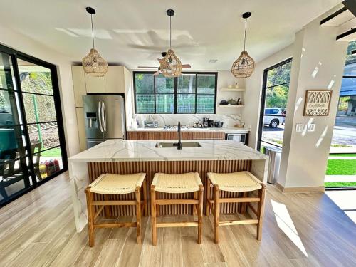 Wolf Beach House in חראדורה Wolf Beach House in חראדורה