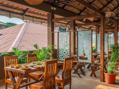 Food and beverages, The Hosteller Fort Kochi, Ocean Edge in Fort Kochi Food and beverages, The Hosteller Fort Kochi, Ocean Edge in Fort Kochi