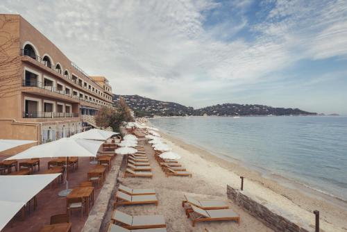 playa, Surplage Hôtel Cavalière (Surplage Hotel Cavaliere) in Le Lavandou playa, Surplage Hôtel Cavalière (Surplage Hotel Cavaliere) in Le Lavandou