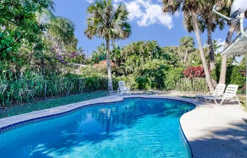 Pelican Passage in Jensen Beach (Florida) Pelican Passage in Jensen Beach (Florida)