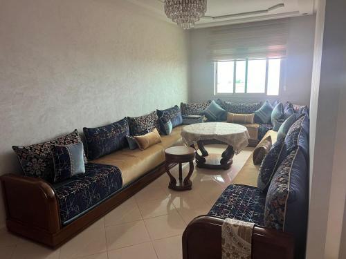 APPARTEMENT MODERNE, 5 Min à pied PLAGE TAMARIS, 9 couchages (APPARTEMENT MODERNE, 5 Min a pied PLAGE TAMARIS, 9 couchages) in سيدي رحُال APPARTEMENT MODERNE, 5 Min à pied PLAGE TAMARIS, 9 couchages (APPARTEMENT MODERNE, 5 Min a pied PLAGE TAMARIS, 9 couchages) in سيدي رحُال
