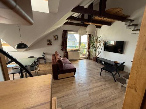 Sala de estar / sala de TV, Mieszkanie 80 metrowe na wakacje w Gdańsku z WiFi (Mieszkanie 80 metrowe na wakacje w Gdansku z WiFi) in Ujescisko Sala de estar / sala de TV, Mieszkanie 80 metrowe na wakacje w Gdańsku z WiFi (Mieszkanie 80 metrowe na wakacje w Gdansku z WiFi) in Ujescisko