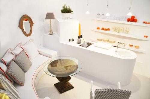 This photo about Kamini Santorini Villas shared on HyHotel.com