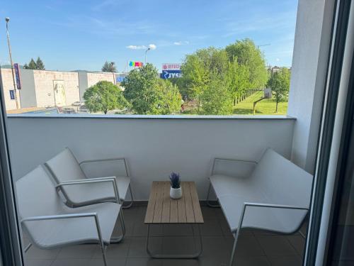 Балкон/терраса, Gjilan Apartament in Гнилане Балкон/терраса, Gjilan Apartament in Гнилане