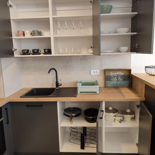 厨房, Apartman Višnja (Apartman Visnja) in 佩尔 厨房, Apartman Višnja (Apartman Visnja) in 佩尔