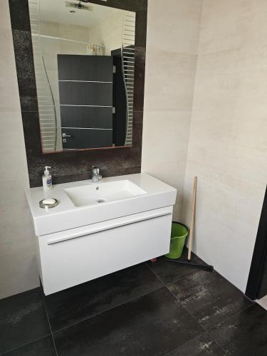 Nice 3 bedroom Flat at Naxxar in Naxxar Nice 3 bedroom Flat at Naxxar in Naxxar