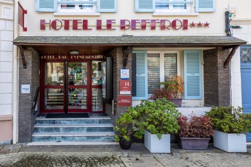 Bejárat, Hotel Le Beffroi in Dreux Bejárat, Hotel Le Beffroi in Dreux