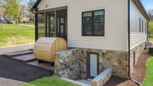 Facilities, Harpers Retreat - Barrel Sauna and Fire Pit! in Harpers Ferry (WV) Facilities, Harpers Retreat - Barrel Sauna and Fire Pit! in Harpers Ferry (WV)