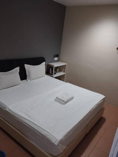 Tas Sakura Budget Hotel in Bandar Indera Mahkota Tas Sakura Budget Hotel in Bandar Indera Mahkota
