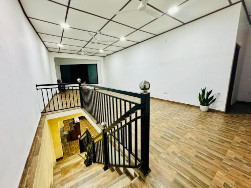 Exterior view, The Regent Hotel in Colombo Port Area Exterior view, The Regent Hotel in Colombo Port Area