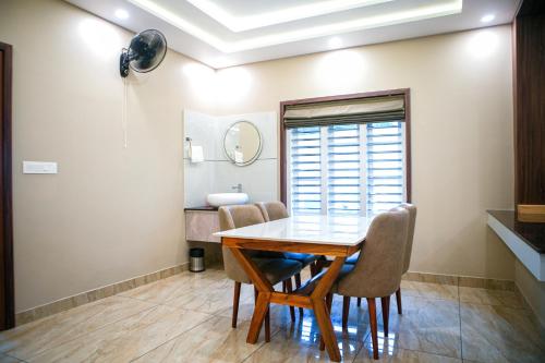 Skyscape Wayanad Lux Pool Resort in Paralikunnu Skyscape Wayanad Lux Pool Resort in Paralikunnu