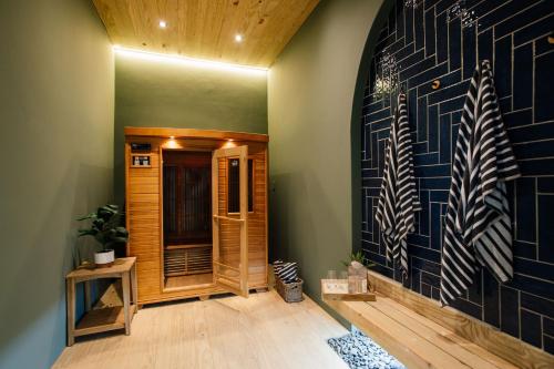 Sauna, The Palms Boutique Hotel in Howick Sauna, The Palms Boutique Hotel in Howick