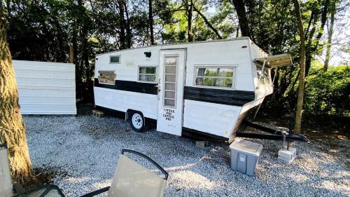 Picturesque Glamping Experience in Winchester, Kentucky in Winchester (Kentucky) Picturesque Glamping Experience in Winchester, Kentucky in Winchester (Kentucky)