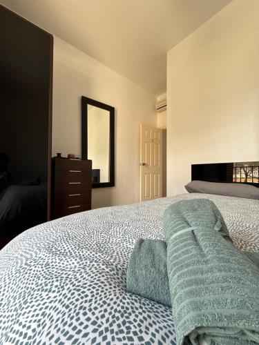 #1 HABITACIÓN DOBLE con baño compartido SEVILLA DELUXE LOS ROSALES (#1 HABITACION DOBLE con bano compartido SEVILLA DELUXE LOS ROSALES) in Tocina #1 HABITACIÓN DOBLE con baño compartido SEVILLA DELUXE LOS ROSALES (#1 HABITACION DOBLE con bano compartido SEVILLA DELUXE LOS ROSALES) in Tocina