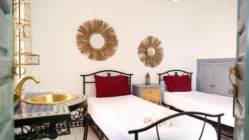 Ryad de charme authentique piscine calme