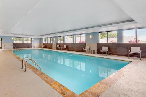 Πισίνα, Holiday Inn Express & Suites Antioch By IHG in Anticoch (TN) Πισίνα, Holiday Inn Express & Suites Antioch By IHG in Anticoch (TN)