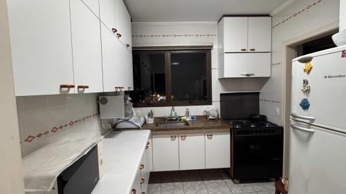 Apartamento Luxo Guarujá completo com piscina e churrasqueira na varanda (Apartamento Luxo Guaruja completo com piscina e churrasqueira na varanda) in 皮坦蓋拉斯 Apartamento Luxo Guarujá completo com piscina e churrasqueira na varanda (Apartamento Luxo Guaruja completo com piscina e churrasqueira na varanda) in 皮坦蓋拉斯