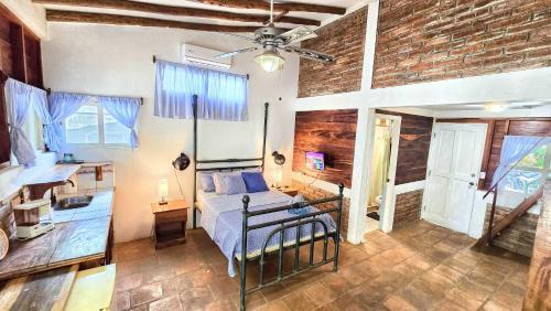 2 Casitas for 8 guests on Beach Front w Pool & AC in 马萨查帕 2 Casitas for 8 guests on Beach Front w Pool & AC in 马萨查帕