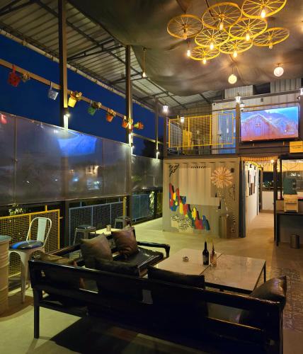 Shared lounge/TV area, Boxtel Lonavala in Lonavala Shared lounge/TV area, Boxtel Lonavala in Lonavala