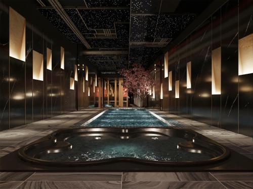 Hot tub, Aurora Oriental in Hoan Kiem District Hot tub, Aurora Oriental in Hoan Kiem District