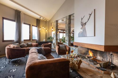 Pub/Lounge, Hotel Royal Ours Blanc in L'Alpe d'Huez Pub/Lounge, Hotel Royal Ours Blanc in L'Alpe d'Huez